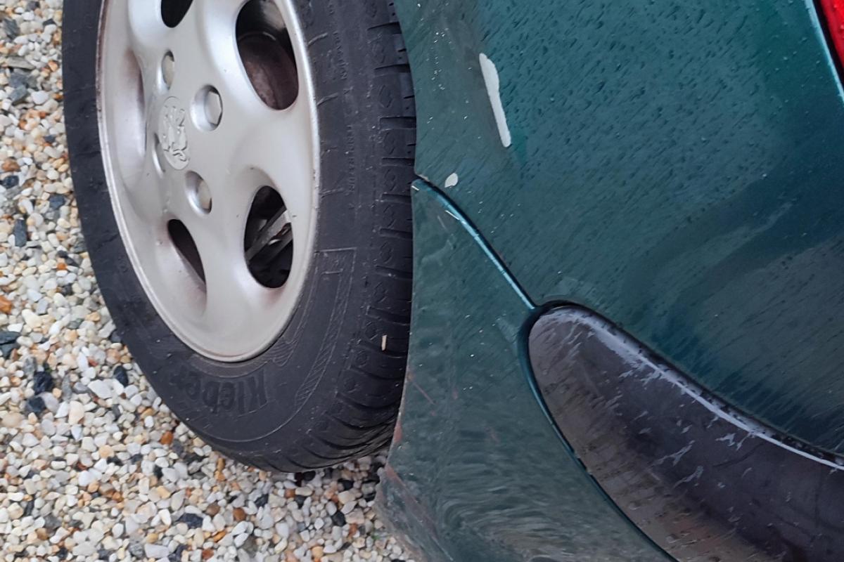 PEUGEOT 206 1.6i 16V Roland Garros A