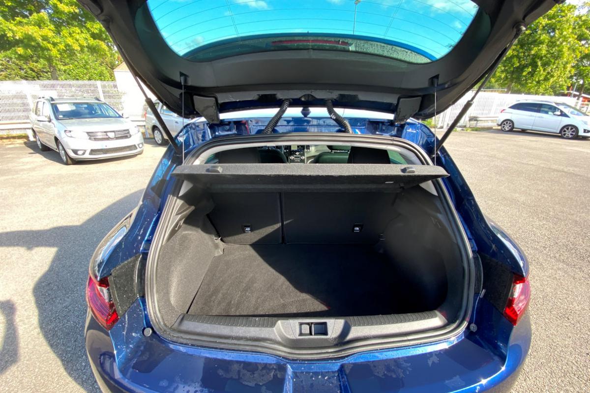 RENAULT MEGANE IV BERLINE BUSINESS TCe 140 EDC FAP Business
