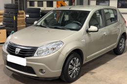 DACIA SANDERO 1.6 MPI 90 Laureate