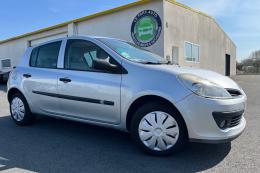 RENAULT CLIO III 1.4 16V 100 Pack Authentique