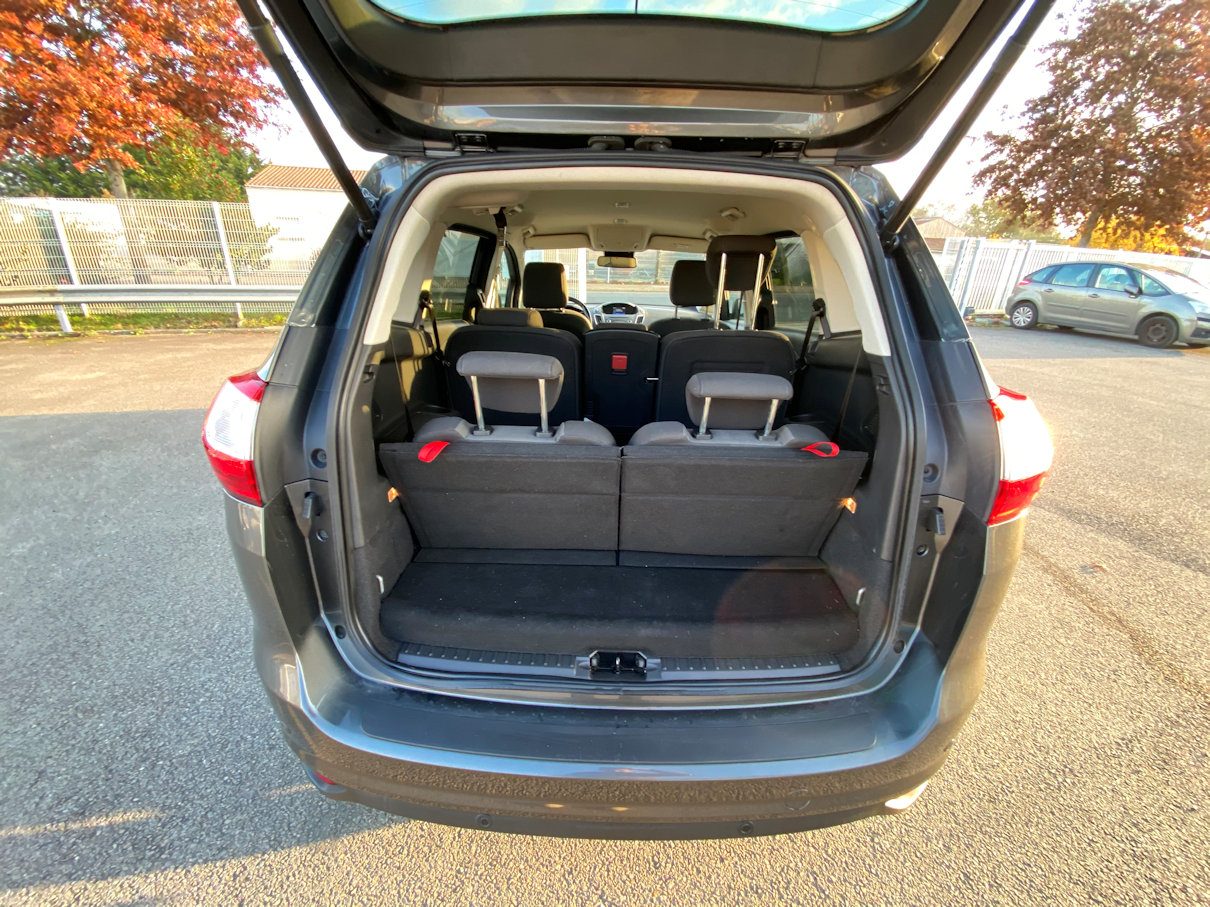 Ford Grand C-MAX 1.0 EcoBoost 125 Titanium - photo
