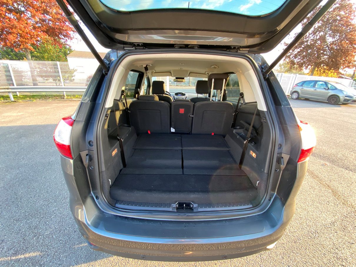 Ford Grand C-MAX 1.0 EcoBoost 125 Titanium - photo