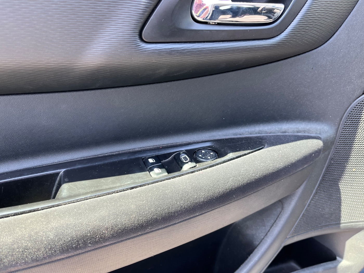 Citroën C4 1.6 hdi 92 Confort - photo