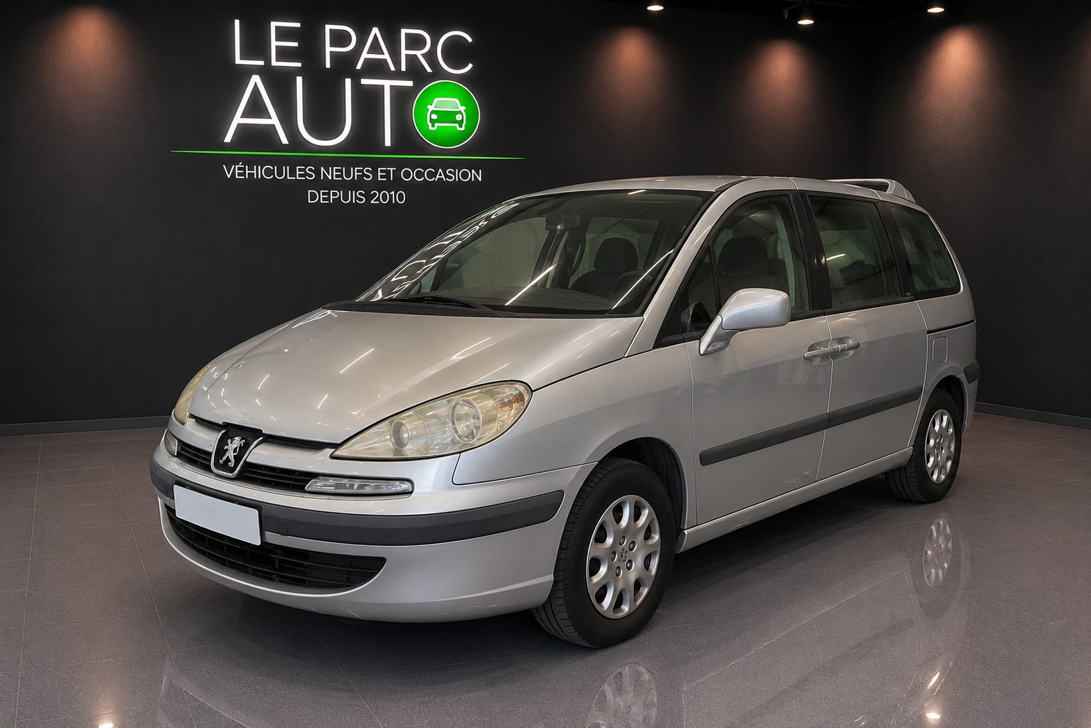Peugeot 807 2.2 hdi 130 SV 6 places - photo