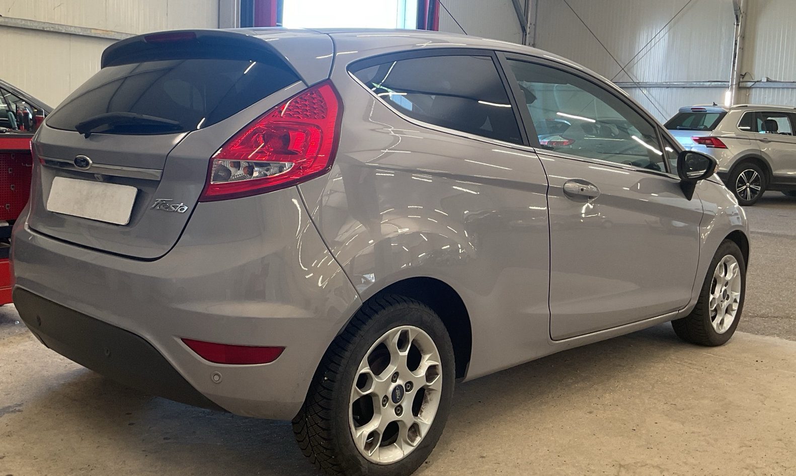 Ford Fiesta VI 1.4i 96cv BVA Titanium - photo