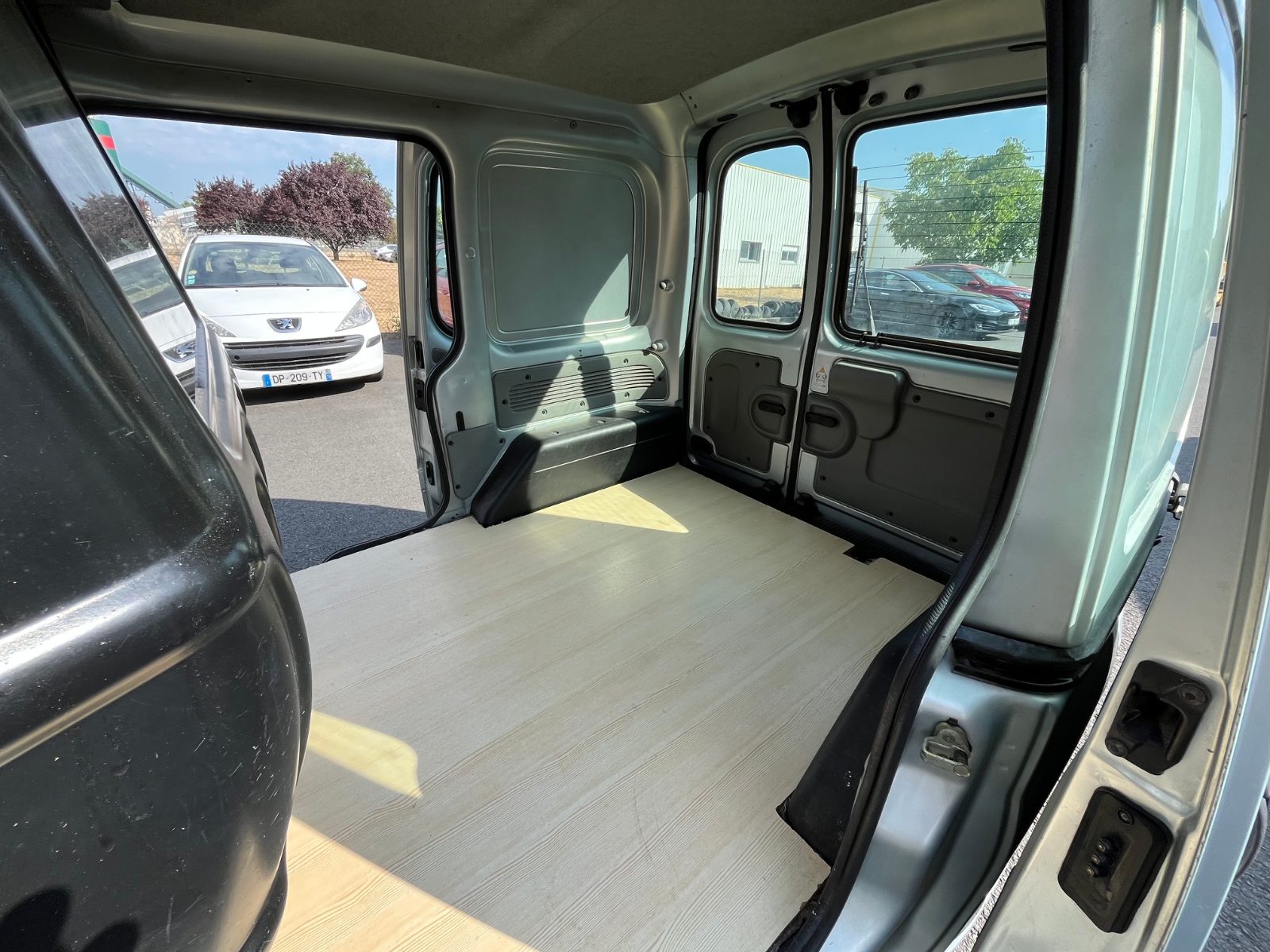 Renault Kangoo 1.5 dci 80 Grand Confort - photo