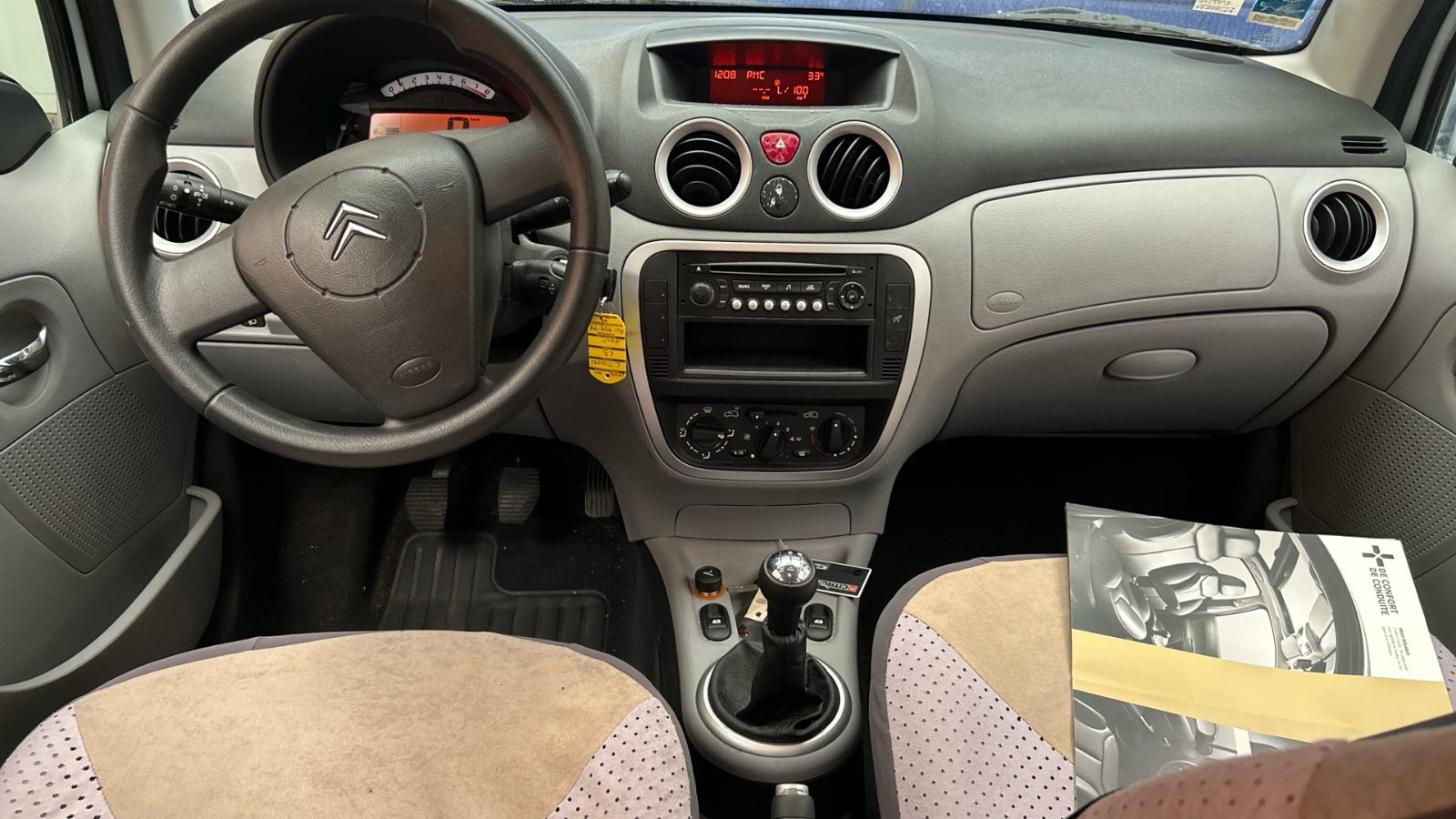 Citroën C3 1.4i 75cv Pack Clim - photo