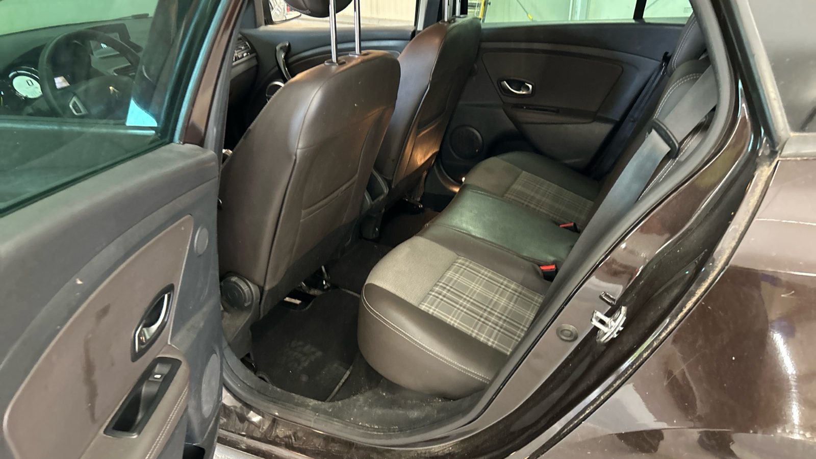 Renault Mégane III Estate 1.9 dci 130 XV de France - photo