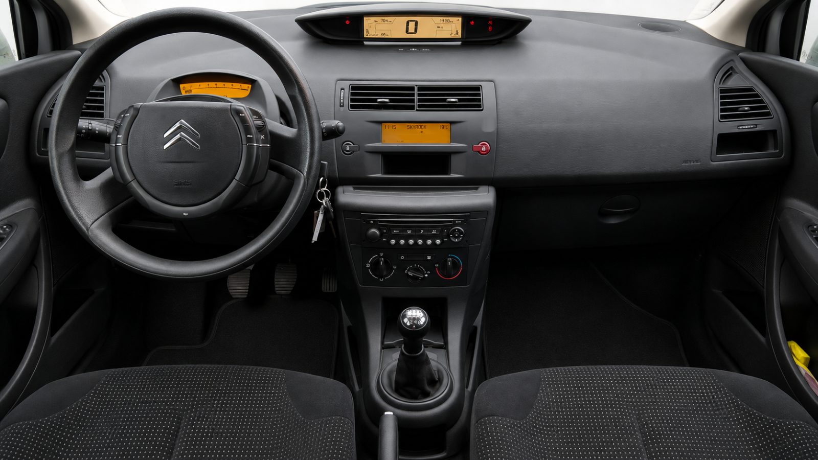 Citroën C4 1.4i 90cv Pulp - photo