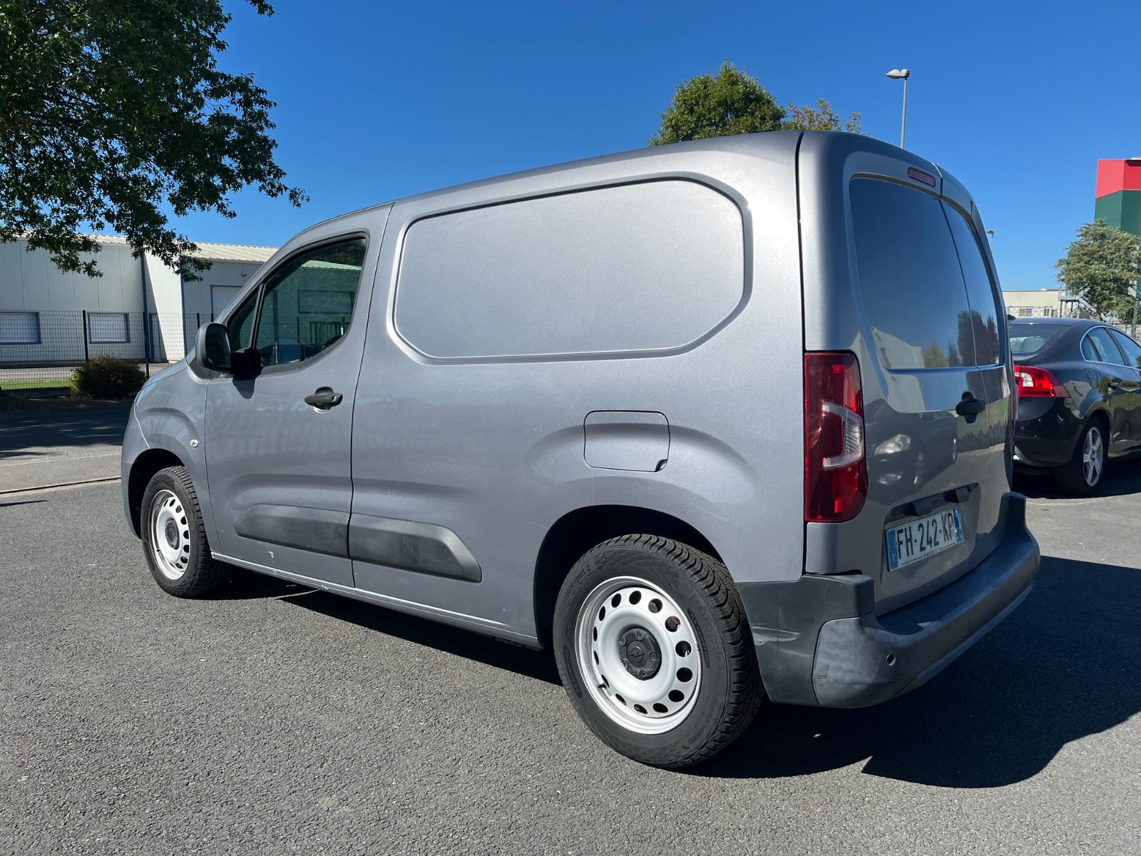 Opel Combo LH1 1.5D 130cv + Aménagement Minivan - photo