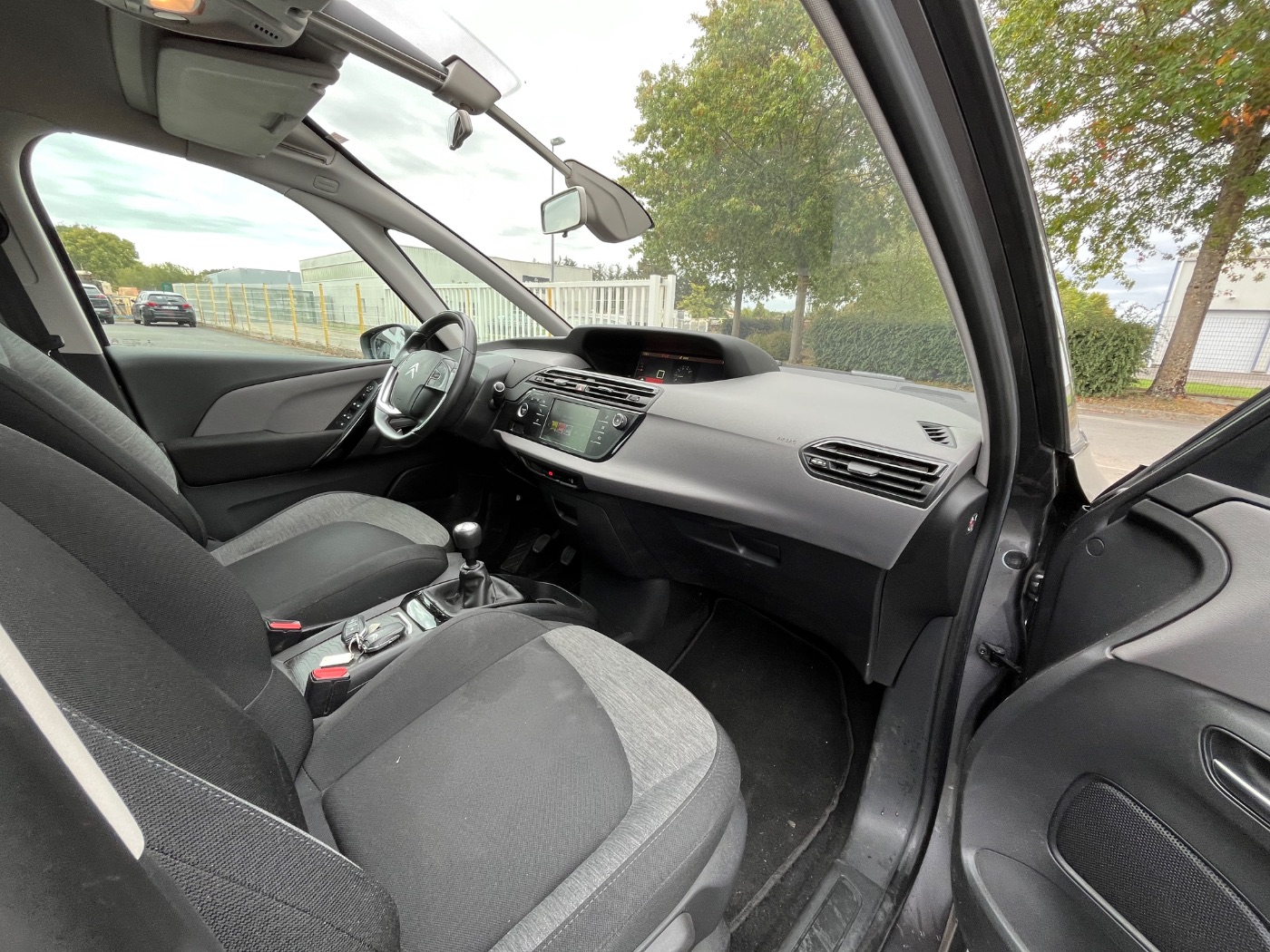 Citroën C4 Picasso 1.6 e-hdi 115 Live - photo