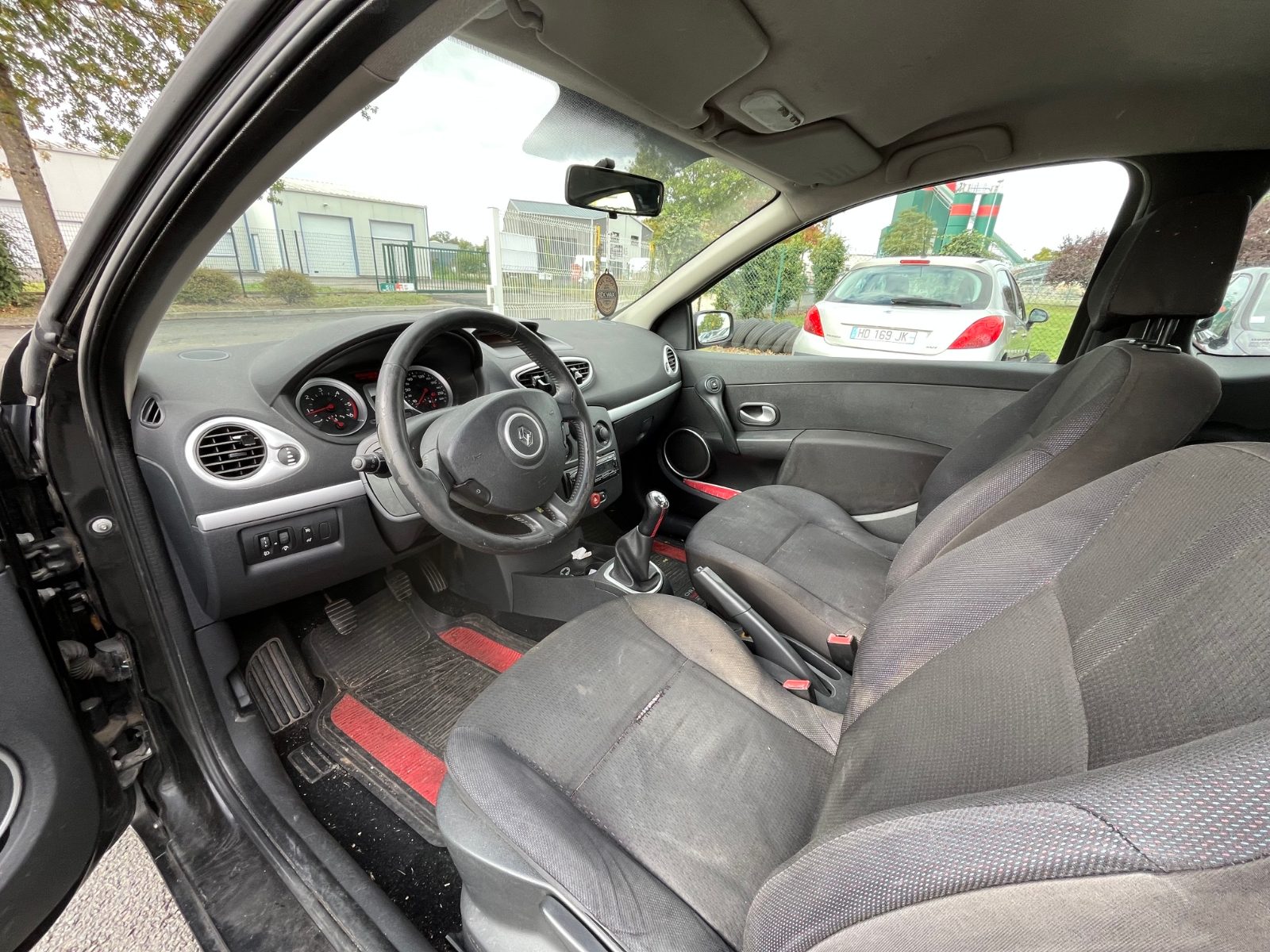 Renault Clio III 1.5 dci 70 - photo