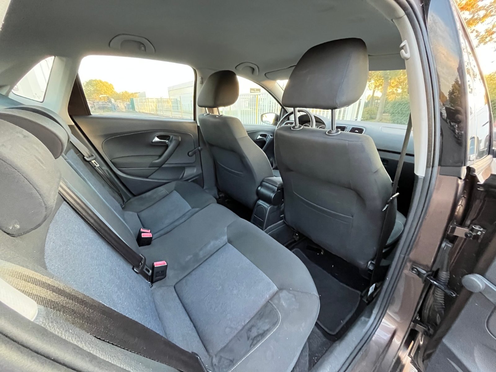 Volkswagen Polo Y 1.6 TDI 90 - photo