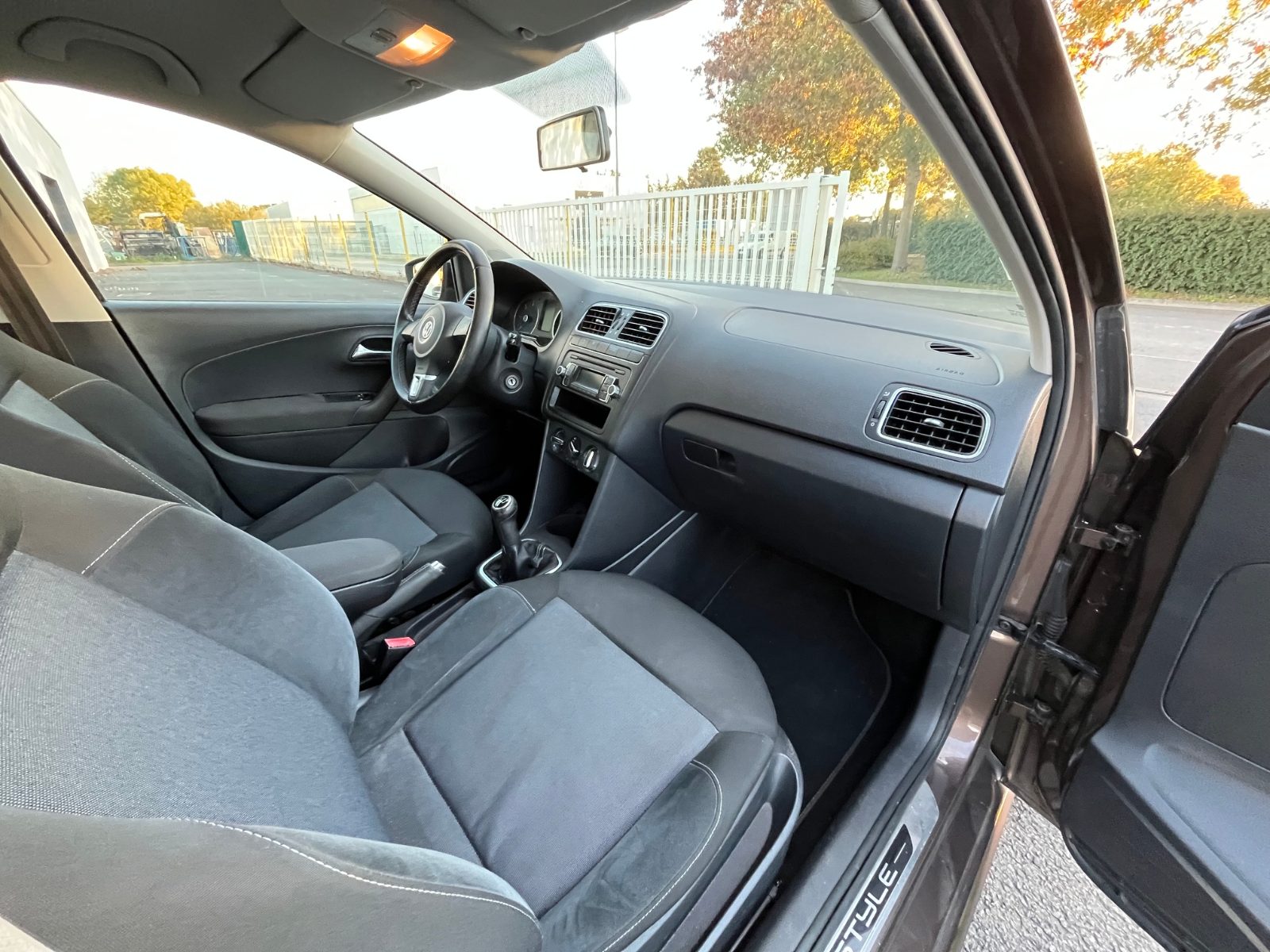 Volkswagen Polo Y 1.6 TDI 90 - photo