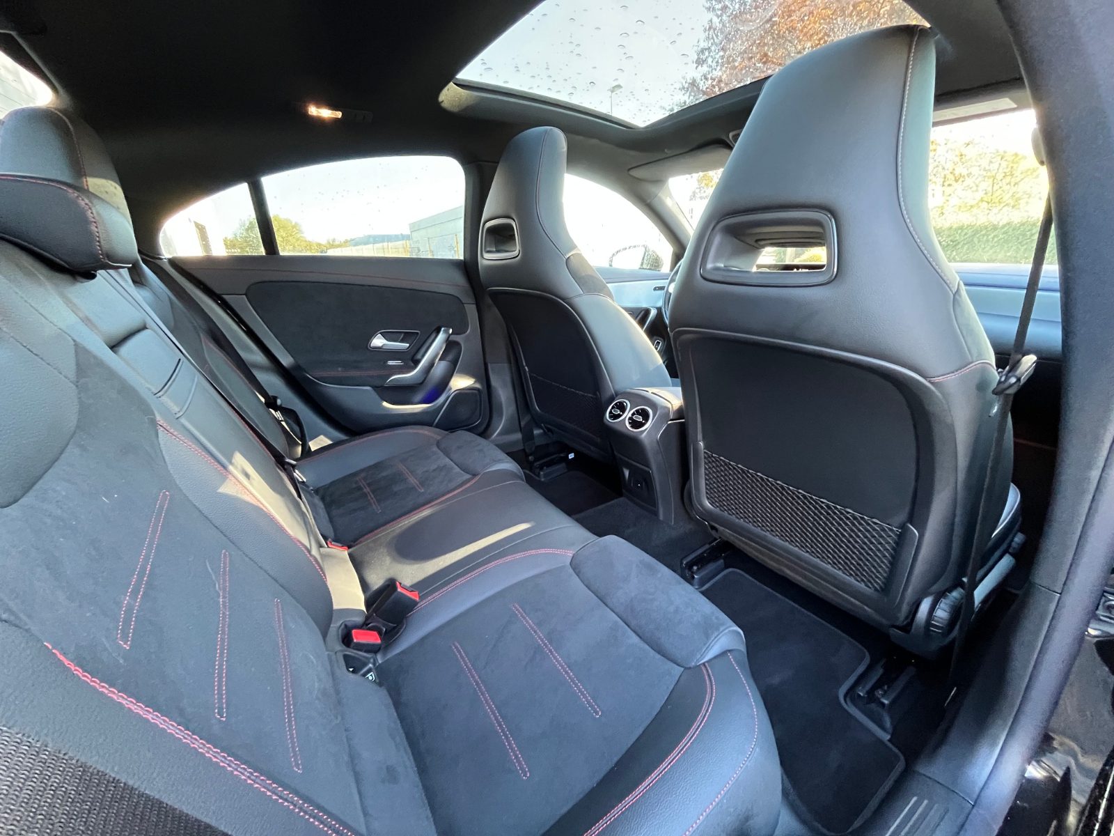 Mercedes CLA 250e AMG Line 160+102cv 8G-DCT - photo